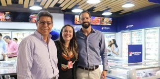 Punto de venta en tienda principal de Makro en Surco ofrece un amplio portafolio de productos en un solo lugar y a precios competitivos.