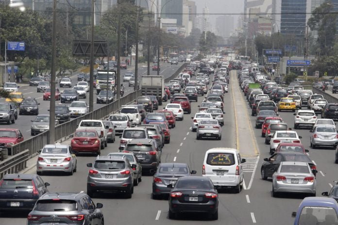 Dicha multa generará antecedentes policiales / Foto: Andina Dicha multa generará antecedentes policiales / Foto: Andina