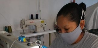 Confección de mascarillas