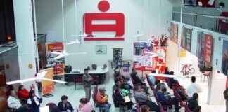 Federación Peruana de Cajas Municipales de Ahorro y Crédito (FEPCMAC).