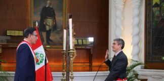 Juramentación de Alejandro Neyra