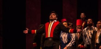 "Fausto, en la visión de José Tola"