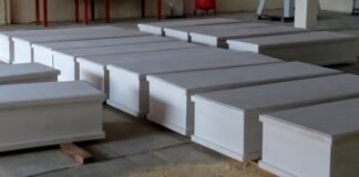 Trabajo estuvo a cargo de los especialistas del CITEforestal Maynas. Gore Loreto recibió 20 ataúdes Trabajo estuvo a cargo de los especialistas del CITEforestal Maynas. Gore Loreto recibió 20 ataúdes Trabajo estuvo a cargo de los especialistas del CITEforestal Maynas. Gore Loreto recibió 20 ataúdes