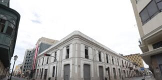 Toque de queda / Foto: Andina