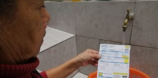 Recibo de agua - Foto: Melina Mejía