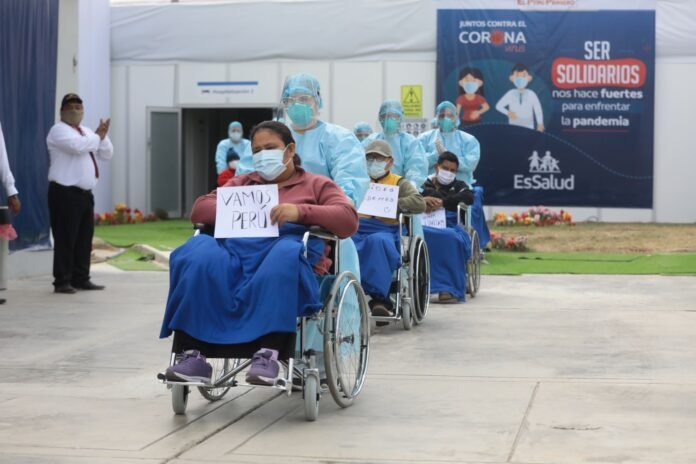 Peruanos recuperados de covid-19. Peruanos recuperados de covid-19.
