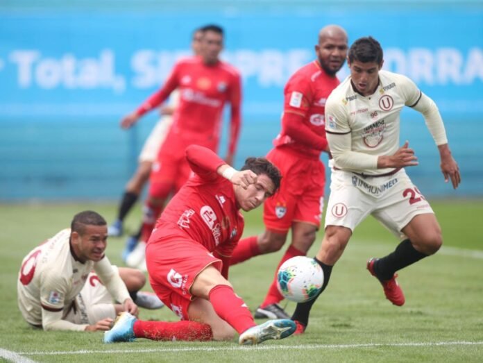 Universitario vs. Cienciano Universitario vs. Cienciano
