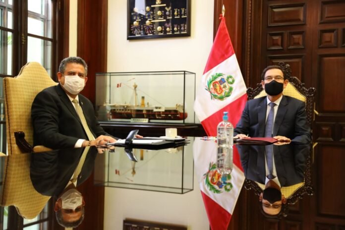 Manuel Merino y Martín Vizcarra