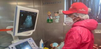 Plataforma Itinerante de Acción Social, gestionada por el Programa PAIS del Midis, navegó durante un mes llevando servicios priorizados a comunidades quechuas y aimaras.