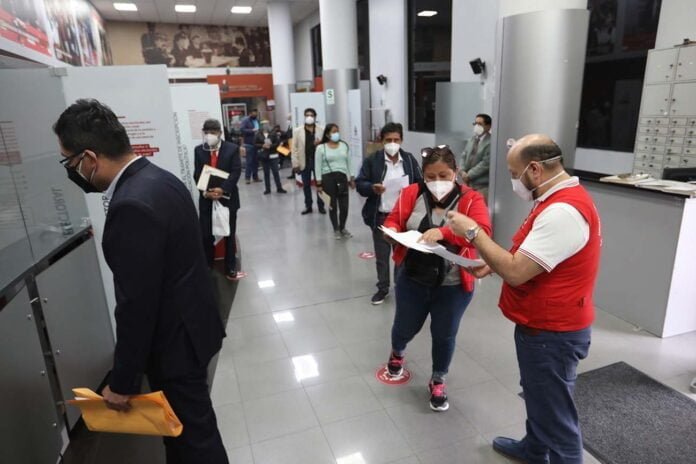 Atención presencial en el JNE