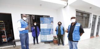 La estrategia de alertas para la identificación en tiempo real de casos sospechosos de COVID-19, se implementa en 20 regiones, que involucran a 36 de los 55 pueblos indígenas y el pueblo afroperuano.