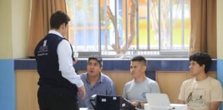 Miembros de mesa / Foto: Andina