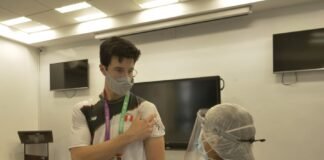 Gustavo San Martín también manifestó que se gestionaría para que deportistas olímpicos reciban dosis