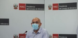 Ministro de Economía y Finanzas, Waldo Mendoza.