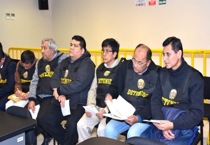 Cuellos Blancos del Puerto