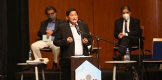 Durante el primer debate organizado por el Jurado Nacional de Elecciones con miras a la segunda vuelta