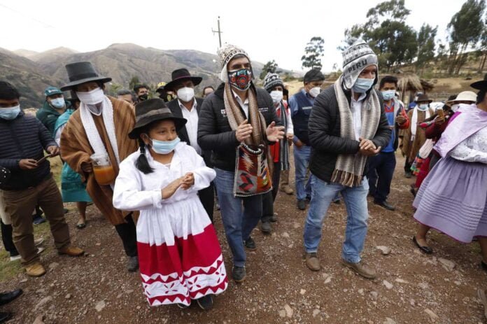Día de las Lenguas Indígenas u Originarias del Perú Día de las Lenguas Indígenas u Originarias del Perú