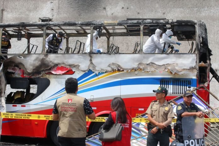 Incendio bus Fiori 2019