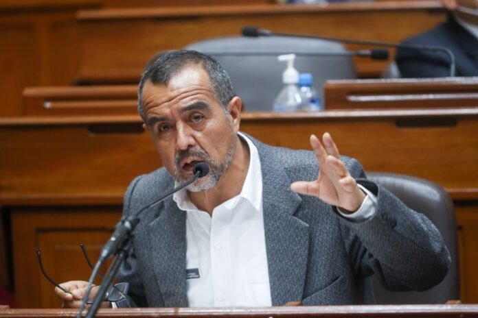 Iber Maraví Iber Maraví