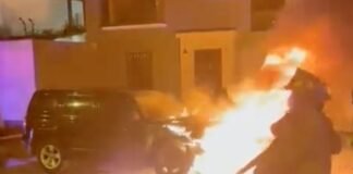 Desconocidos queman vehículo de exalcalde de Magdalena Francis Allison