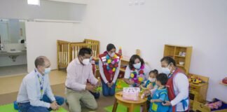 El Cuna Más “Las Poncianas” tiene 12 ambientes totalmente equipados, un área total de 1,522.1 m2 y un área construida de 919.32 m2.