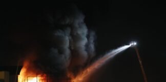 Incendio en Mesa Redonda / Foto: Andina