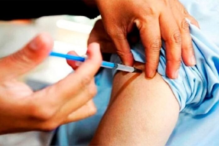 vacunación de niños en Lima