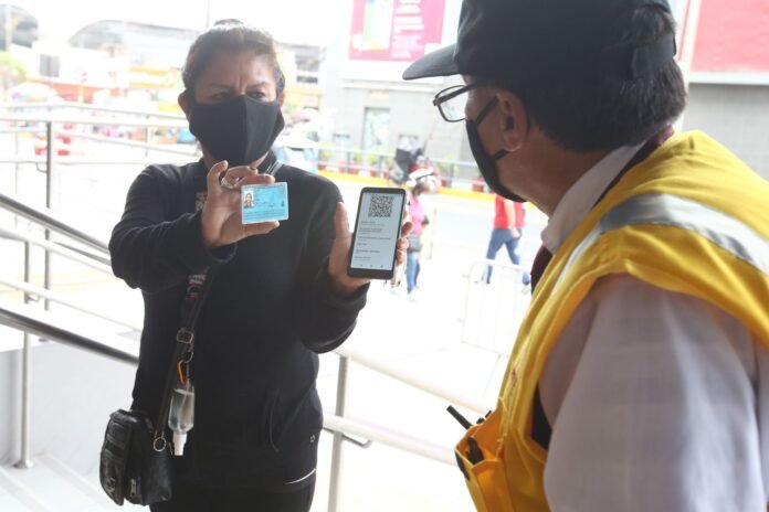 tercera dosis para mayores de 40 años