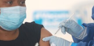 Vacunación en Perú