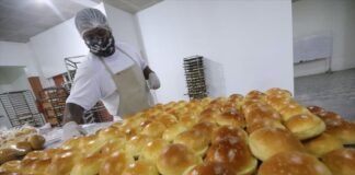 Venta de pan en Lima