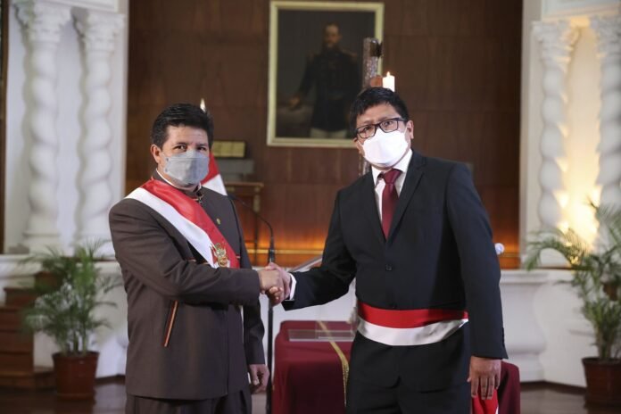 000859391W Jorge Antonio López Peña