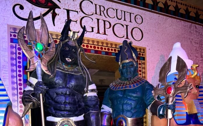 “Tierra de Dioses y Faraone