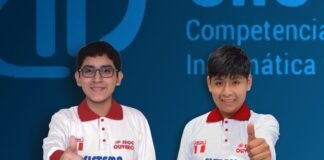 Rolly Mamani y Angie Alcántara