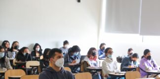 uso de mascarillas en universidades