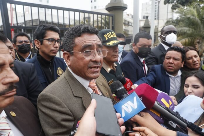 ministro del Interior, Willy Huerta gabriela sevilla