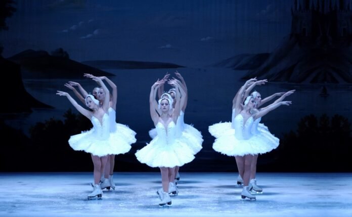 El lago de los cisnes El lago de los cisnes sobre hielo