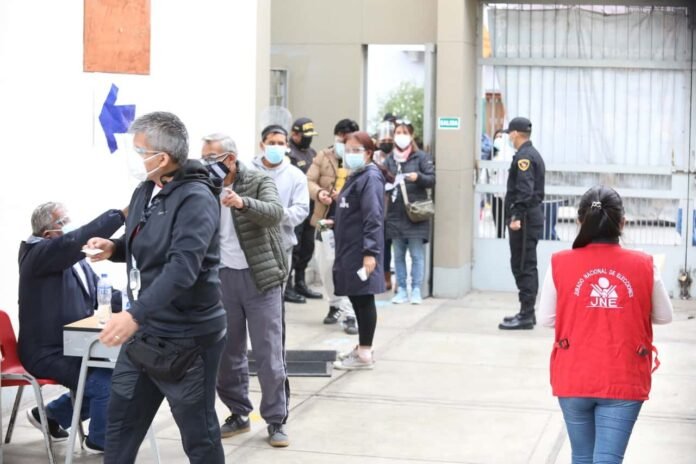 Aproximante 7 millones de peruanos votaran en elecciones regionales