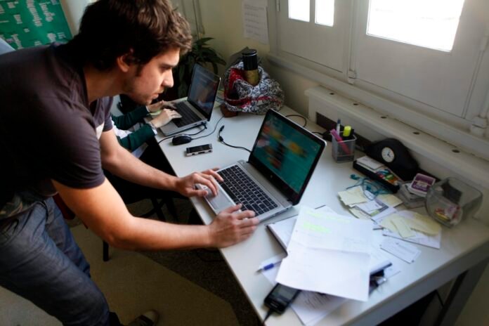 EL PRECIO DE SER SOLTERO EN EL PERÚ