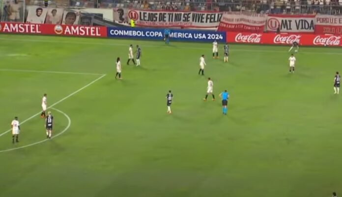 Universitario vs. Corinthians