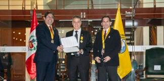 sesión solemne Miraflores fiestas patrias