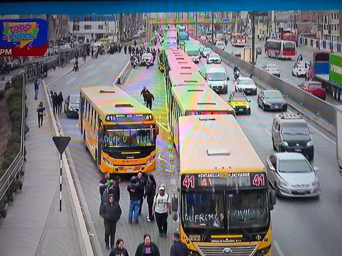 Paro de transportistas hoy 27 de setiembre en vivo (1)