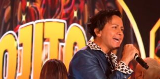 Carlos Miguel y Orquesta interpretando Ojitos Mentirosos en su versión 2025 disponible en Spotify y YouTube.