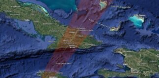 Trayectoria del huracán Melissa entre Jamaica y Cuba, categoría 5 con vientos de 295 km/h según el Centro Nacional de Huracanes