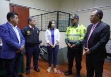 Ministra Lesly Shica realizó visita inopinada a Comisaría Alfonso Ugarte del centro de Lima y anuncia acciones para su mejoramiento (1) (1)