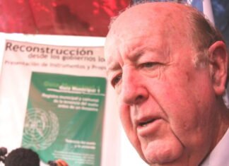 Fallece José Navarro Grau, exalcalde de Chincha y excongresista peruano falleció José Navarro Grau