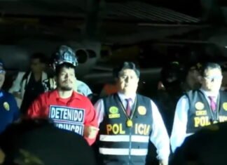 Erick Moreno, alias ‘El Monstruo’, ya se encuentra en Lima EN VIVO: así fue su traslado desde Paraguay bajo fuerte resguardo policial Erick Moreno, alias ‘El Monstruo’ ya está Lima (1)