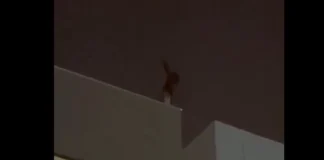 UPC joven se lanza desde edificio