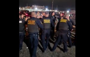 Perú vs. México: hinchas del Tri protagonizan incidentes con la policía en Nueva Jersey (VIDEO)