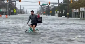 Inundaciones golpean New Jersey: poderoso nor’easter cubre calles y mantiene alertas por nuevas crecidas (VIDEO)
