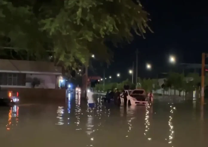 Inundaciones en Piura Inundaciones en Piura